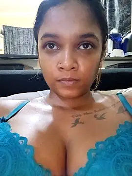 Indianqueen03 online show from November 13, 8:46 pm