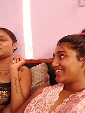 Snapshot of Indianqueen03 chatting on June 14, 1:12 pm Indianqueen03 online show from June 14, 1:12 pm