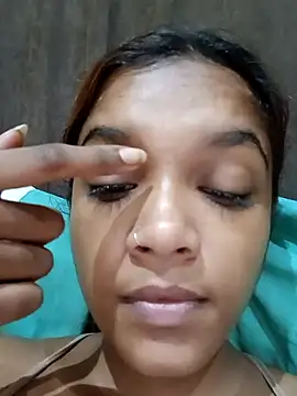 Snapshot of Indianqueen03 chatting on February 26, 4:27 pm Indianqueen03 online show from February 26, 4:27 pm