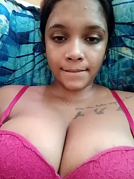 Indianqueen03 online show from April 8, 9:55 am