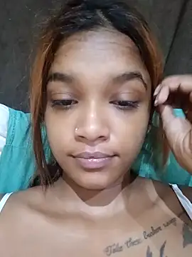 Snapshot of Indianqueen03 chatting on February 23, 9:37 pm Indianqueen03 online show from February 23, 9:37 pm