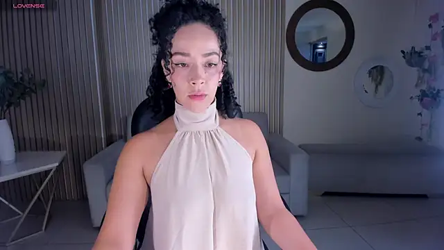 AlessaRomero online show from September 23, 7:32 pm