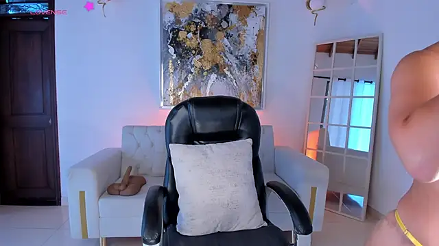 AlessaRomero online show from March 22, 5:14 pm