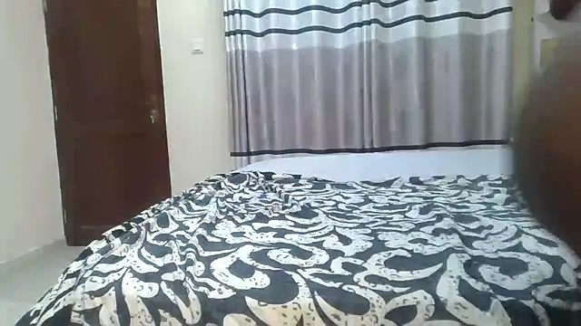 Fine assie online show from June 15, 12:12 am