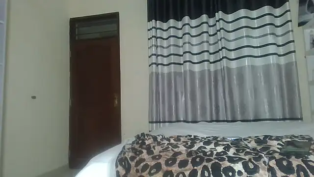 Snapshot of Fine_assie chatting on September 25, 5:41 pm Fine assie online show from September 25, 5:41 pm