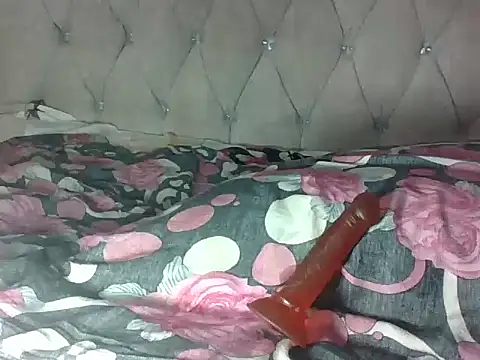 Snapshot of sweet_iddah chatting on November 12, 5:50 pm sweet iddah online show from November 12, 5:50 pm