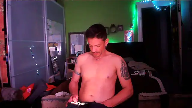 Tony Torrente online show from November 3, 2:17 am