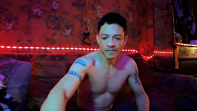 Tony Torrente online show from December 31, 12:43 am