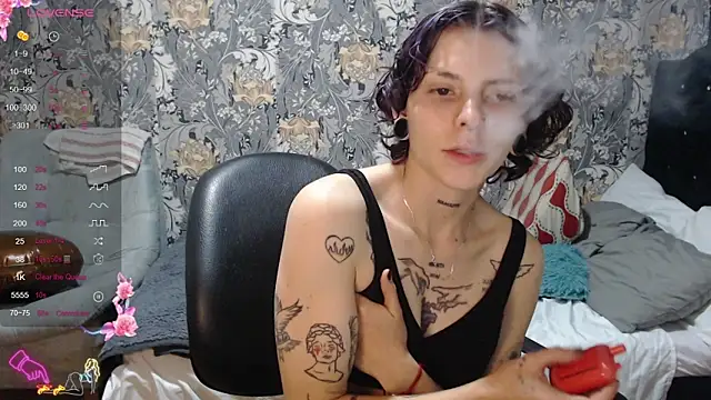 pretty cristal69 online show from June 2, 11:16 pm
