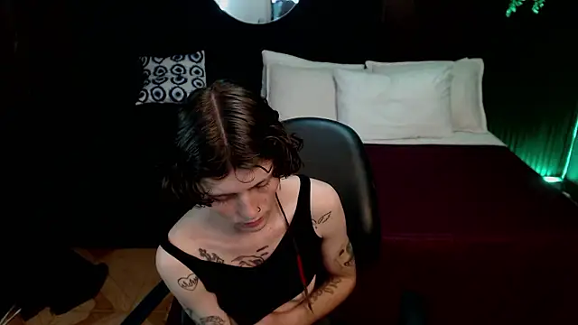 pretty cristal69 online show from January 15, 12:03 am