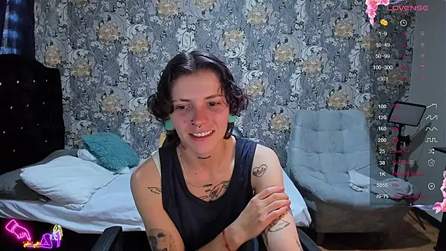 pretty cristal69 online show from July 11, 1:00 pm