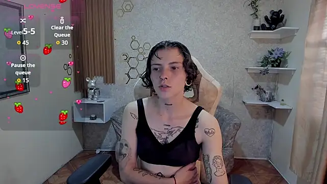 pretty cristal69 online show from September 13, 10:21 pm