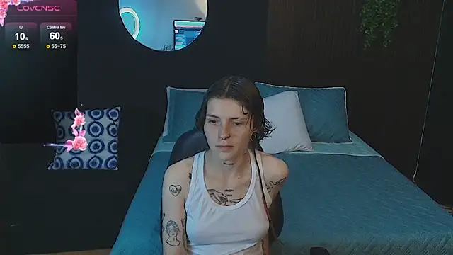 pretty cristal69 online show from December 20, 1:08 am