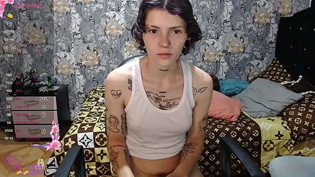 pretty cristal69 online show from April 30, 12:01 pm