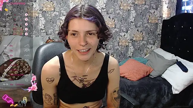 pretty cristal69 online show from May 5, 9:40 pm