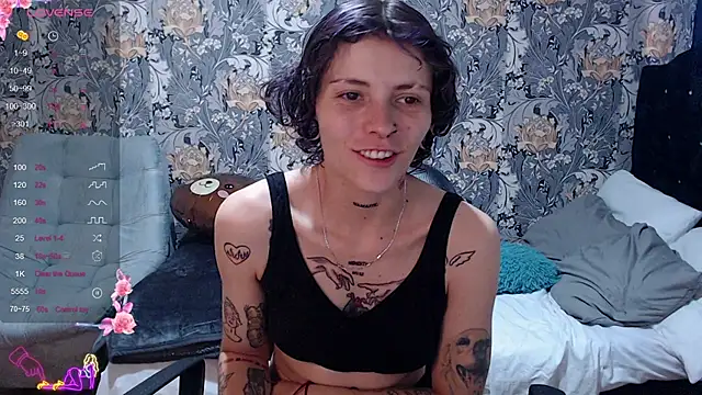 pretty cristal69 online show from June 15, 3:23 pm