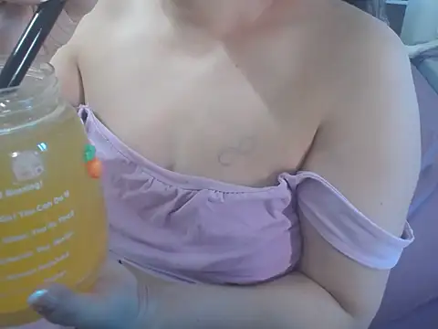 Mochi Soft online show from September 10, 2:21 am