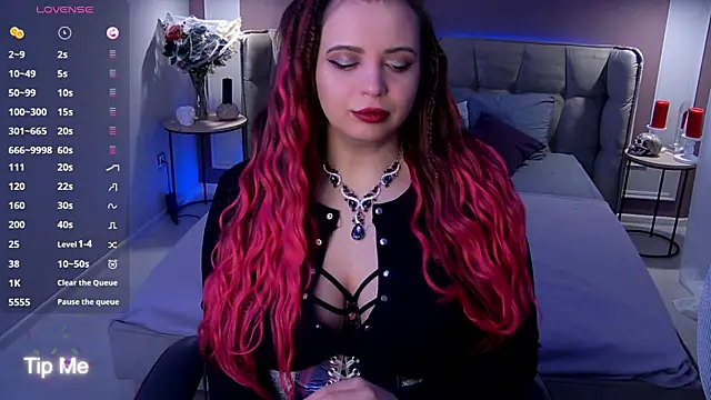 Miss Maya Mils online show from December 17, 1:10 am