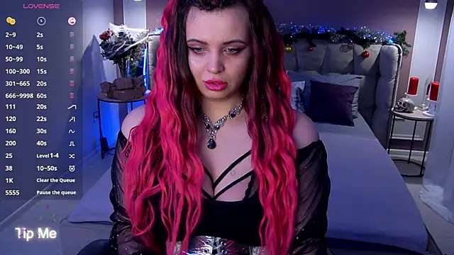 Miss Maya Mils online show from December 20, 12:57 am