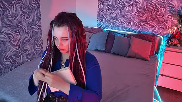 Miss Maya Mils online show from May 28, 1:13 am