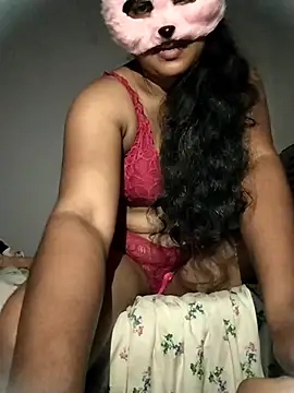 Snapshot of Sexygarl1024 chatting on May 15, 11:25 pm Sexygarl1024 online show from May 15, 11:25 pm