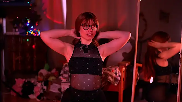 SweetyKitty18 online show from April 10, 2:57 pm
