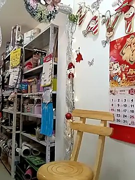 Snapshot of Rousse92 chatting on December 13, 9:41 pm Rousse92 online show from December 13, 9:41 pm