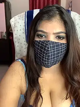 Snapshot of Fantastic_ruby chatting on February 23, 10:09 pm Fantastic ruby online show from February 23, 10:09 pm