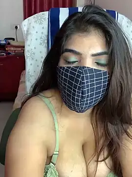 Snapshot of Fantastic_ruby chatting on February 22, 9:48 pm Fantastic ruby online show from February 22, 9:48 pm