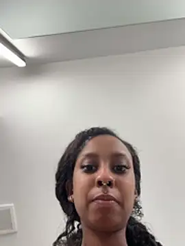 Your Paris online show from March 30, 4:14 am