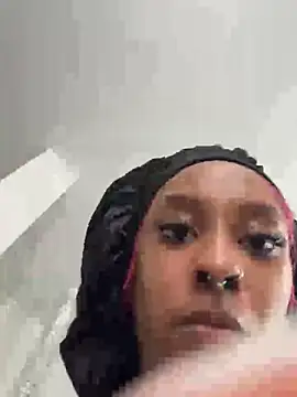 Your Paris online show from February 13, 9:53 am