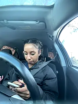 Your Paris online show from January 6, 6:01 pm