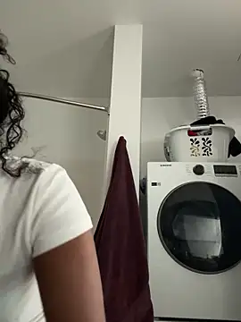 Your Paris online show from March 21, 5:28 pm