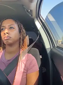 Snapshot of Your_Paris chatting on September 14, 5:24 pm Your Paris online show from September 14, 5:24 pm