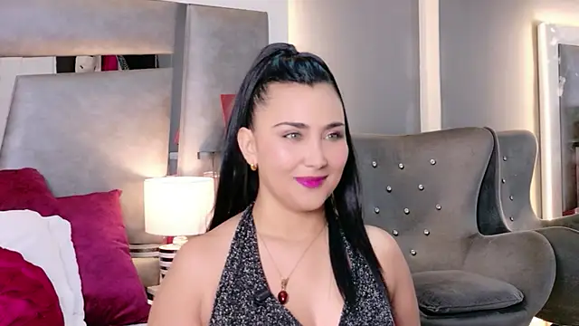 Evangeline Taylorr online show from March 17, 11:35 am