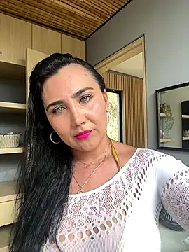 Snapshot of Evangeline_Taylorr chatting on September 8, 7:35 pm Evangeline Taylorr online show from September 8, 7:35 pm