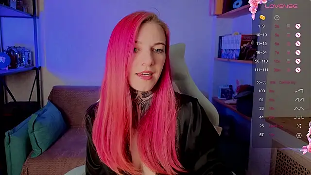 Roxy      online show from September 28, 8:49 pm