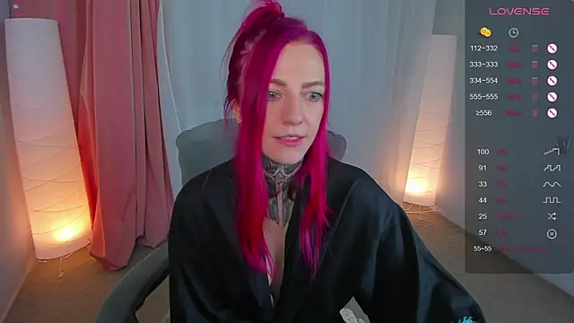 Roxy      online show from February 28, 11:34 pm