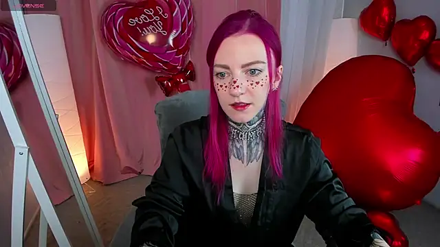 Roxy      online show from February 14, 8:48 pm