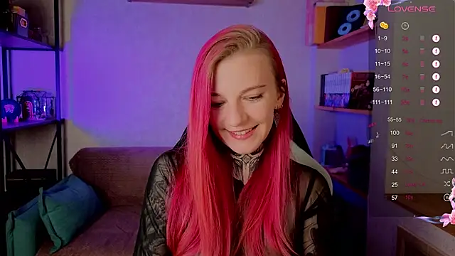 Roxy      online show from October 4, 8:43 pm