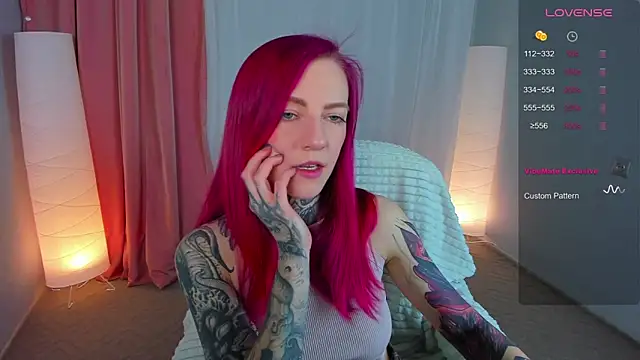 Roxy      online show from March 16, 5:28 pm