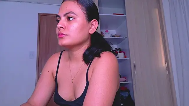 Snapshot of california_0 chatting on October 2, 10:13 pm california 0 online show from October 2, 10:13 pm