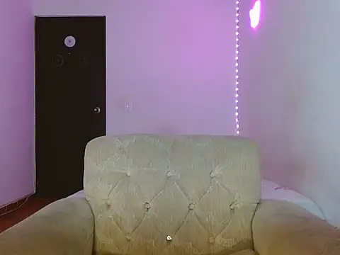 lucydreamm online show from January 17, 12:58 am