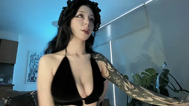 annie gh online show from April 25, 4:15 pm