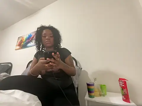 magicalc00ch online show from April 24, 7:32 am