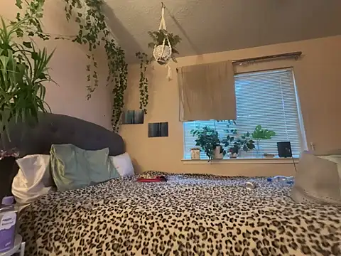 magicalc00ch online show from February 22, 12:02 am