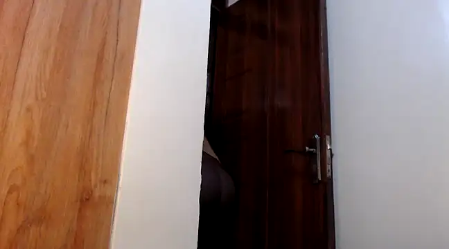 wetpussy ebony online show from March 6, 5:14 am