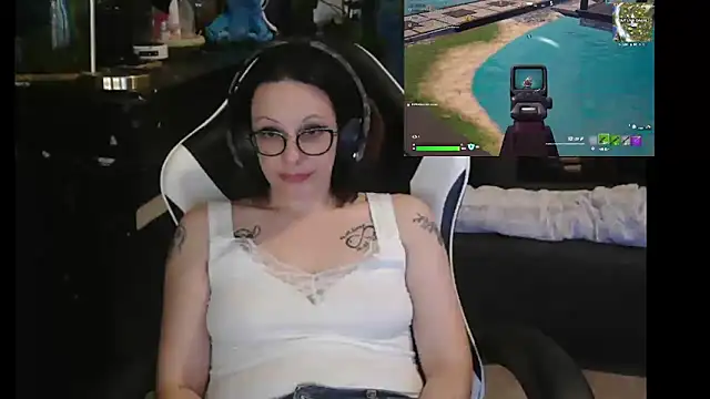 Snapshot of Citron2 chatting on March 10, 3:20 pm Citron2 online show from March 10, 3:20 pm