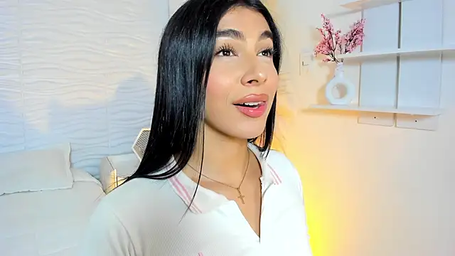 IsabelleFoxx  online show from March 26, 9:46 pm