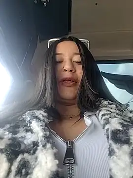 Cristal  04 online show from April 12, 2:20 pm